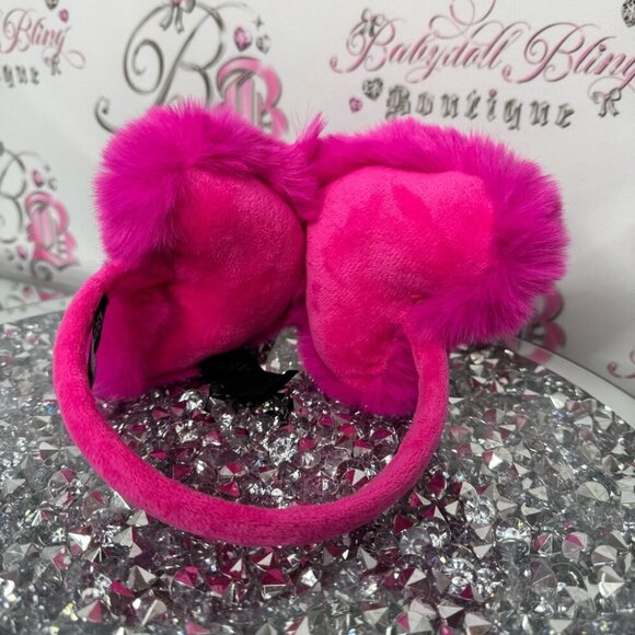 Steve Madden heart ear muffs Pink Furry Earmuffs toque warmer headband outdoor